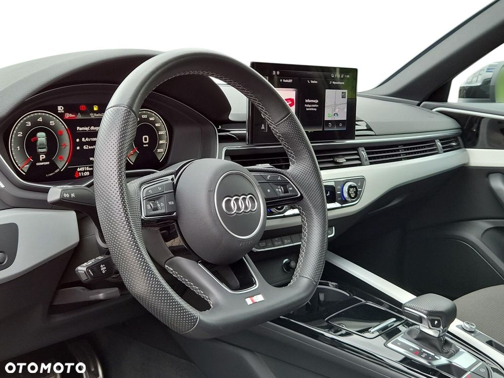 Audi A4 Limousine - 10