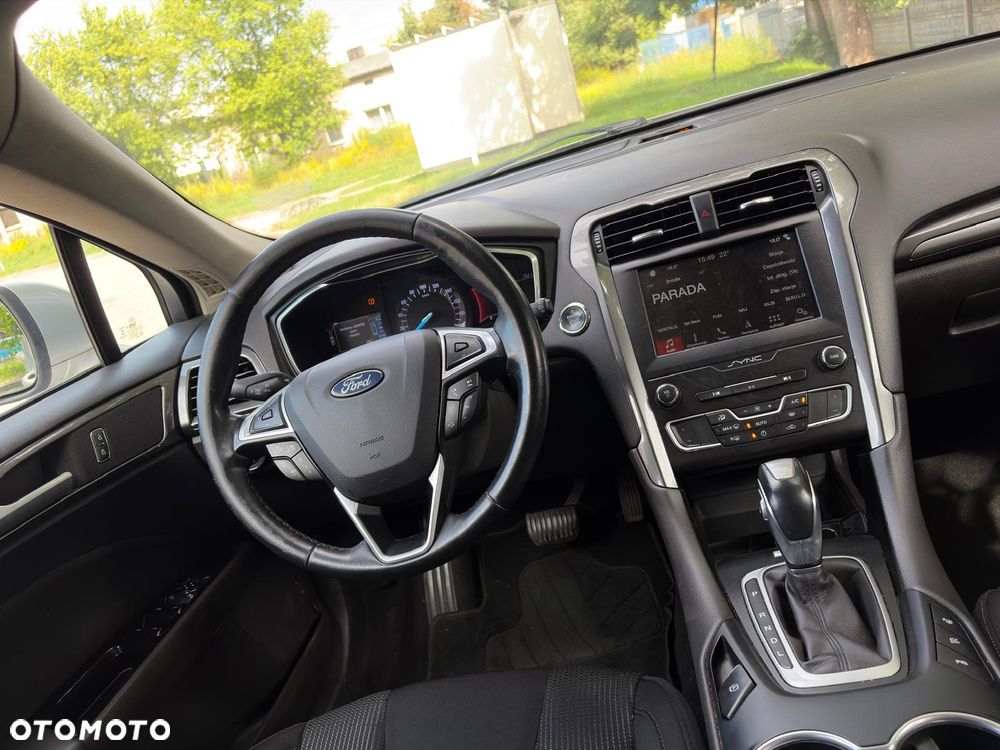 Ford Mondeo 2.0 Hybrid Titanium - 20