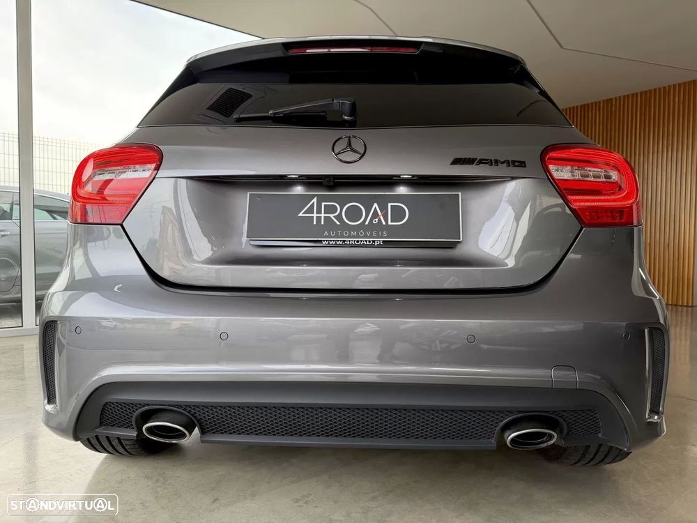 Mercedes-Benz A 180 d AMG Line - 17