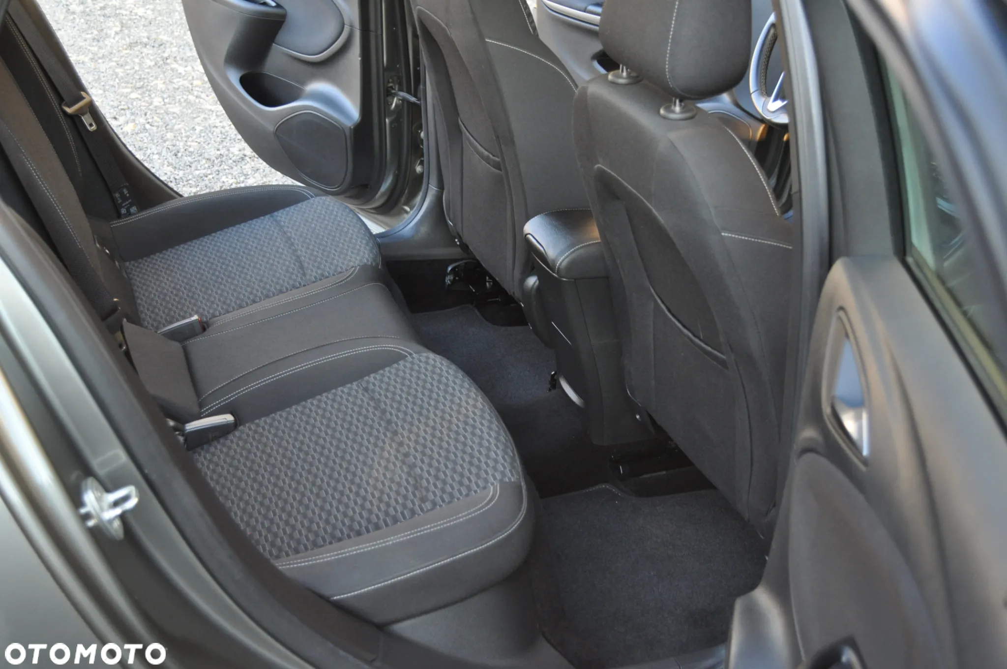 Opel Astra 1.6 D (CDTI) Automatik Edition - 15