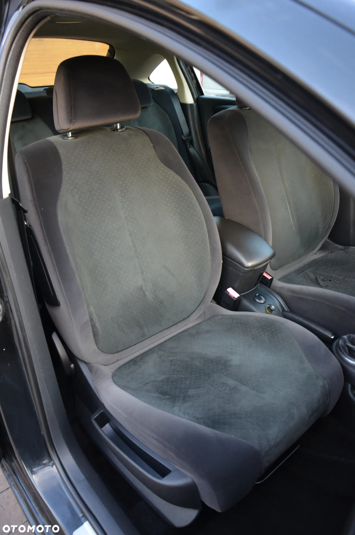 Citroën C4 1.6 16V Exclusive - 18