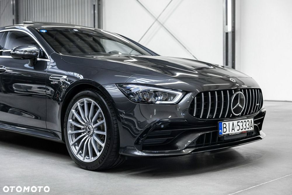 Mercedes-Benz AMG GT 43 4Matic+ 4D Speedshift TCT 9G - 10