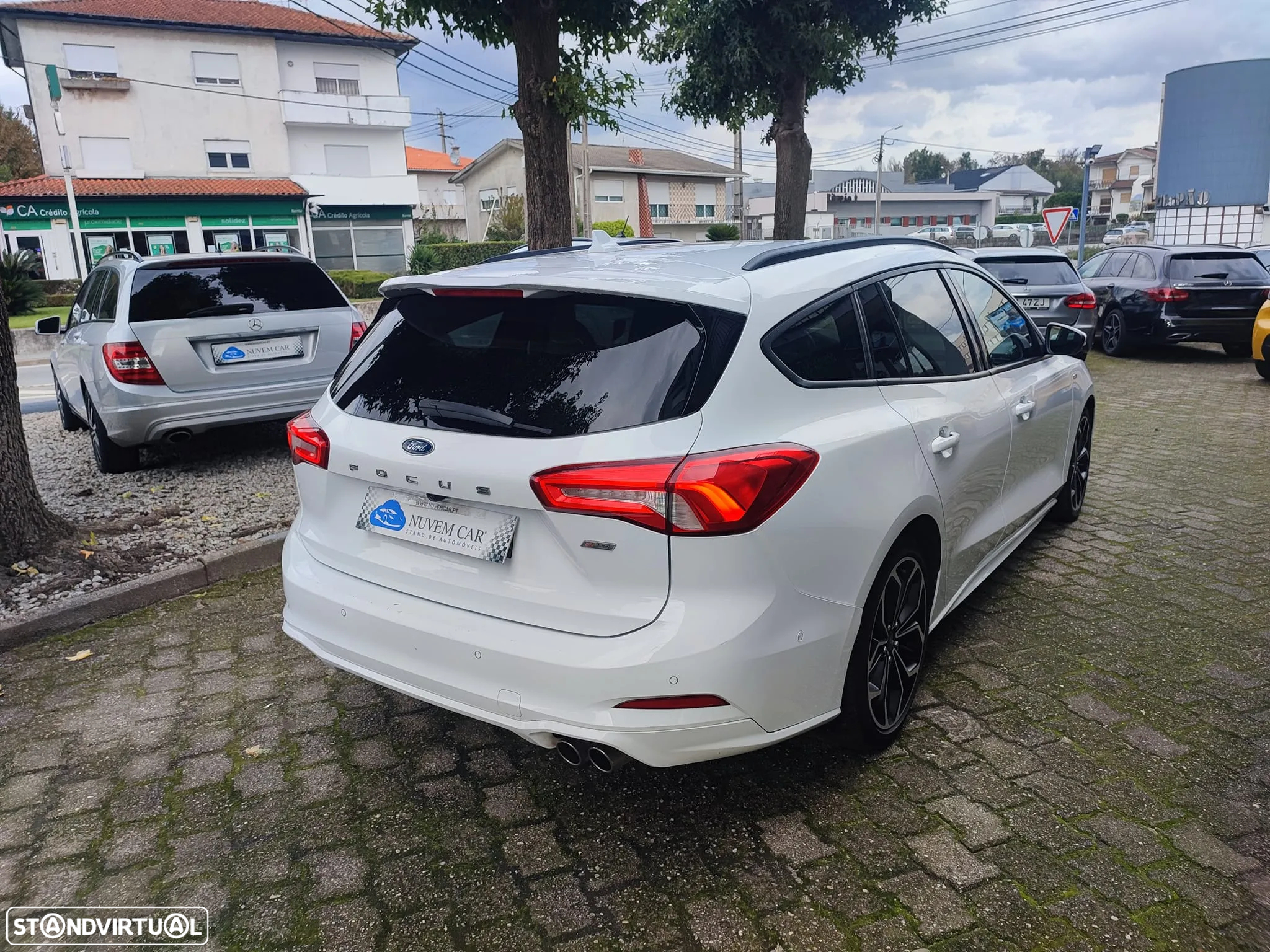 Ford Focus SW 1.5 EcoBlue S&S ST-LINE X - 4