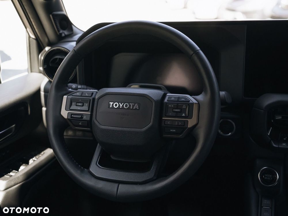 Toyota Land Cruiser LC 2.8 D-4D Executive - 23