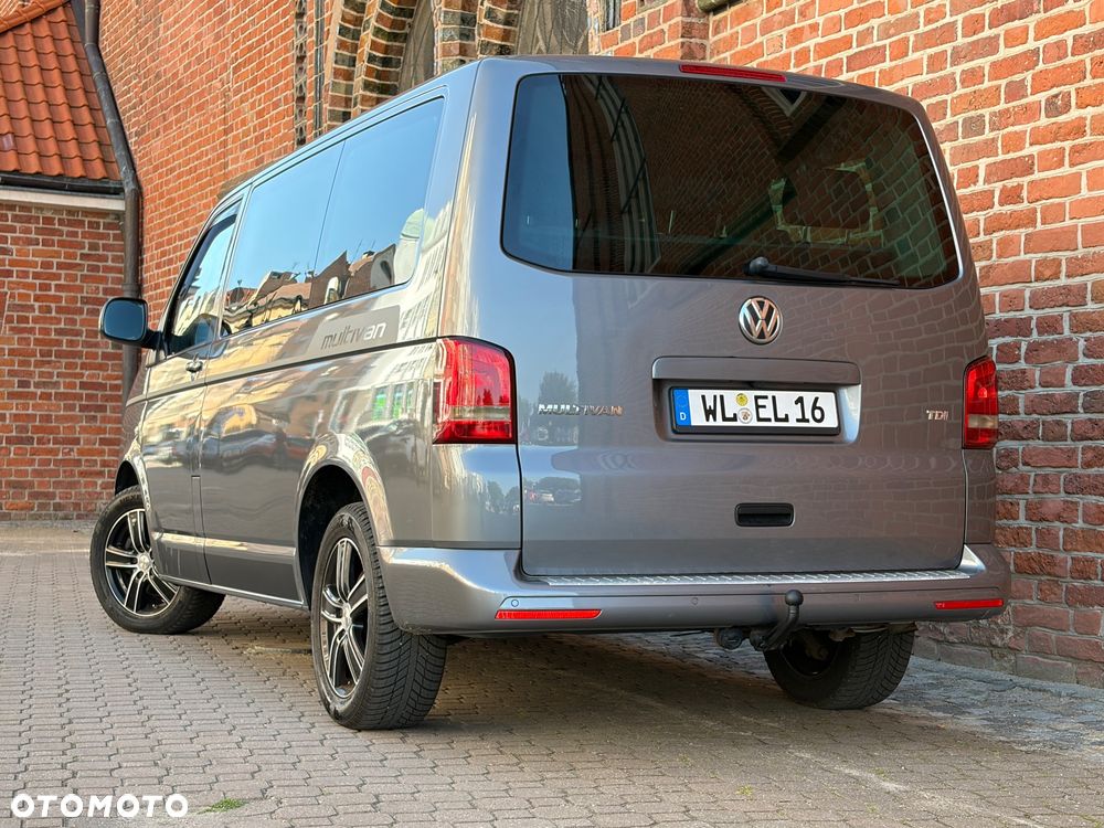 Volkswagen Multivan - 21