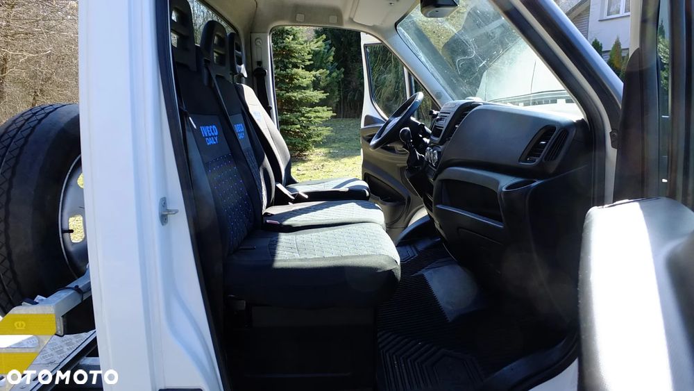 Iveco DAILY - 15