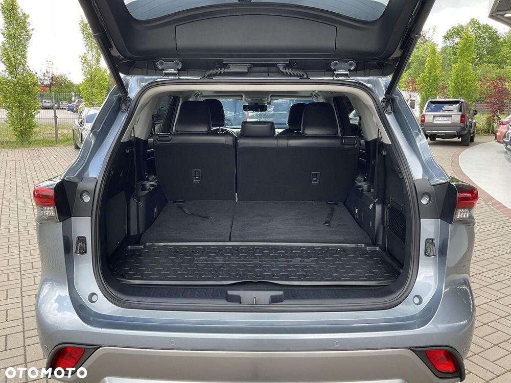 Toyota Highlander - 13