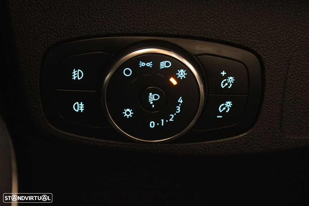 Ford Focus 1.0 EcoBoost MHEV ST-Line - 14