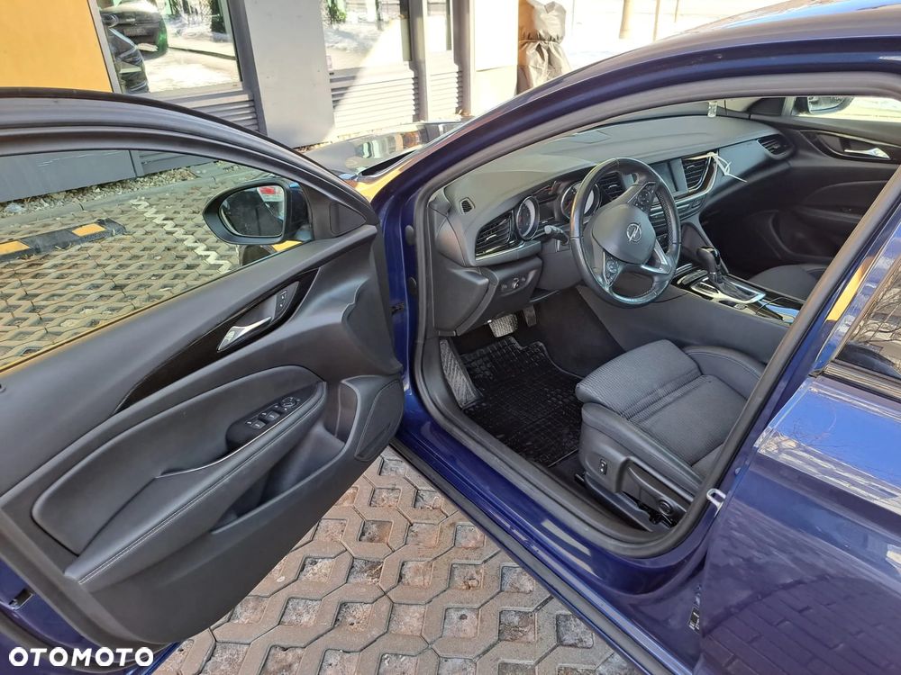 Opel Insignia 2.0 CDTI Exclusive S&S - 9