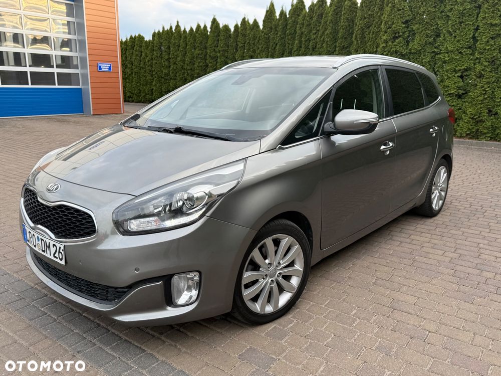 Kia Carens 1.7 CRDi S 7os - 13