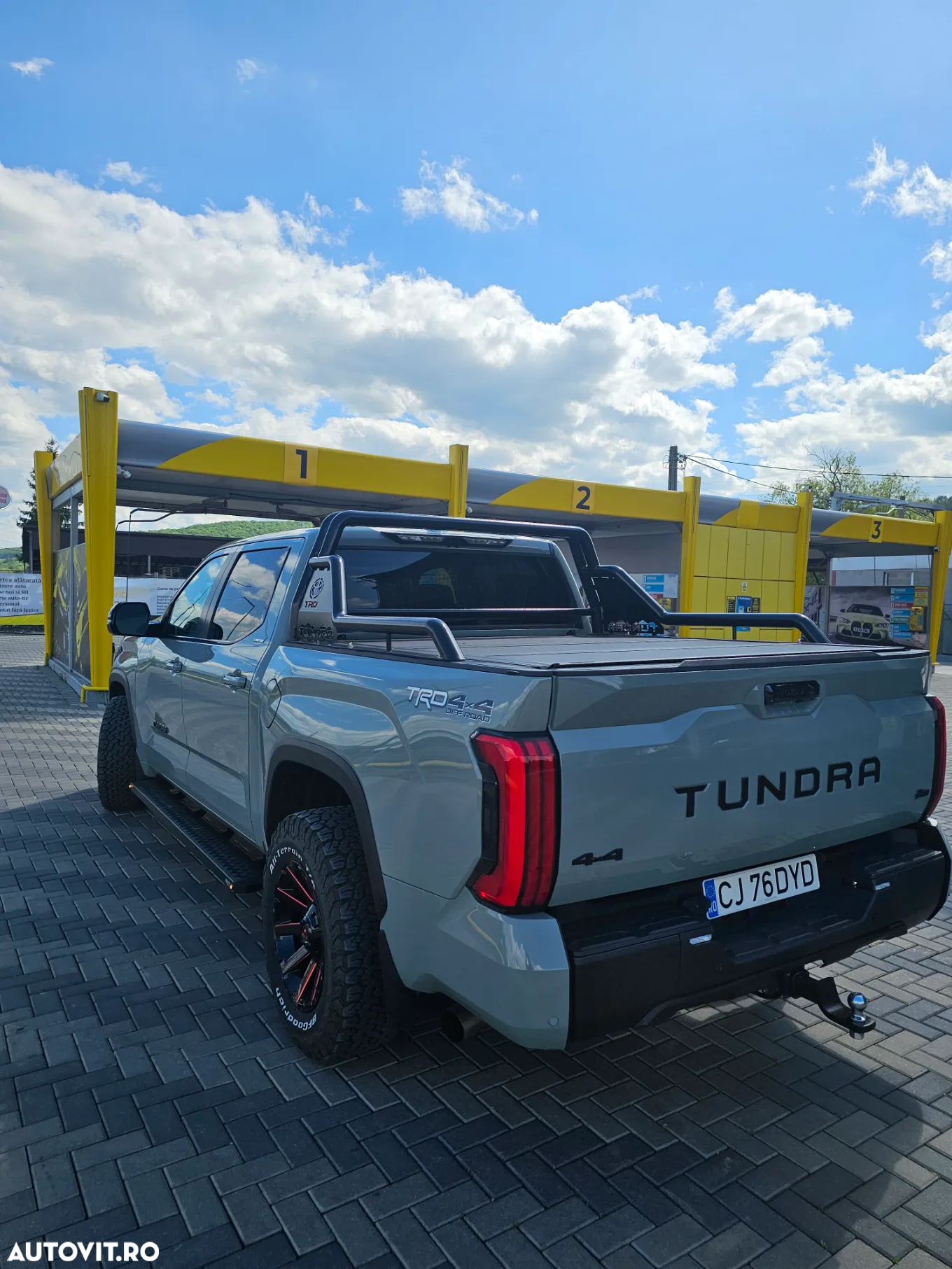 Toyota Tundra - 35