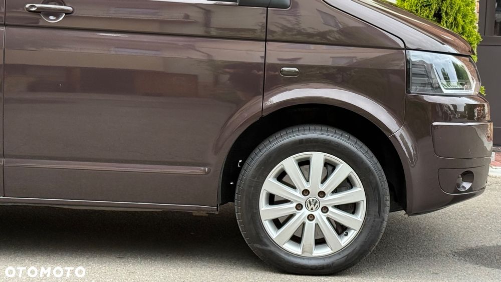 Volkswagen Multivan - 18
