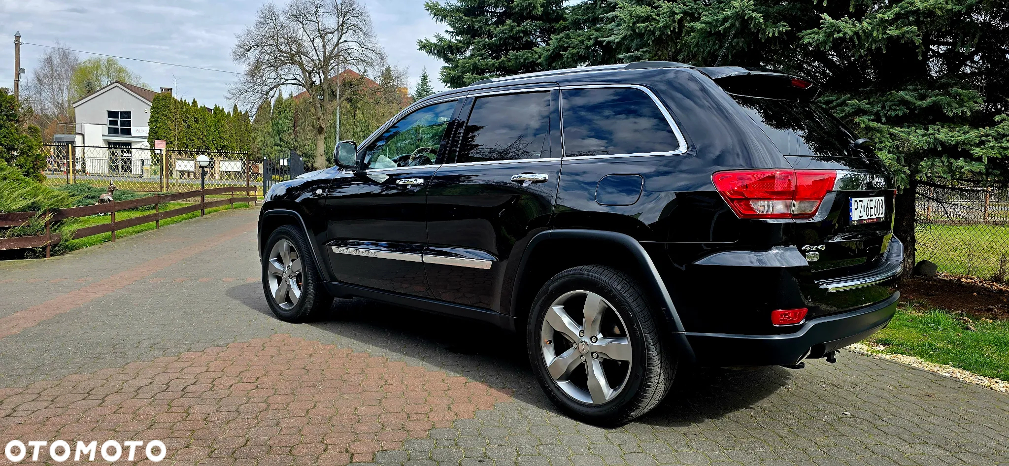 Jeep Grand Cherokee 5.7 V8 Overland - 9