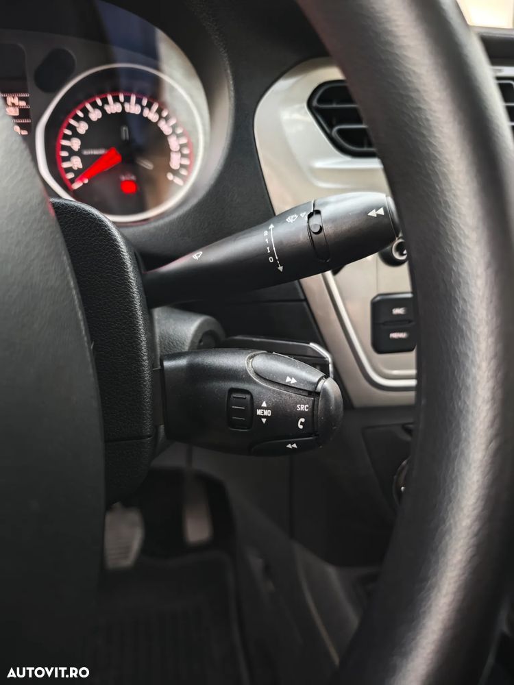 Citroën C-Elysée 1.2 PureTech BVM Feel - 19
