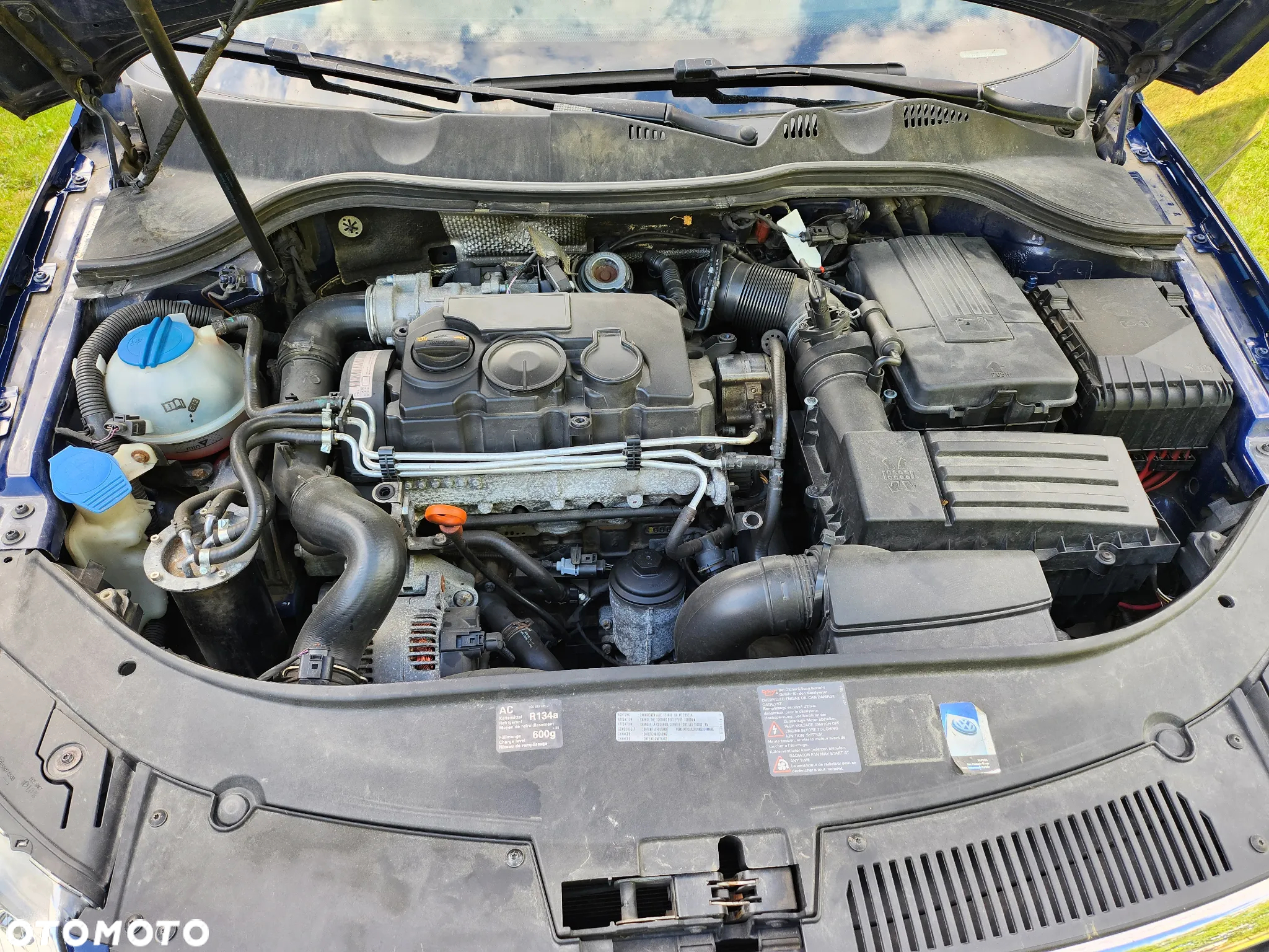 Volkswagen Passat - 16