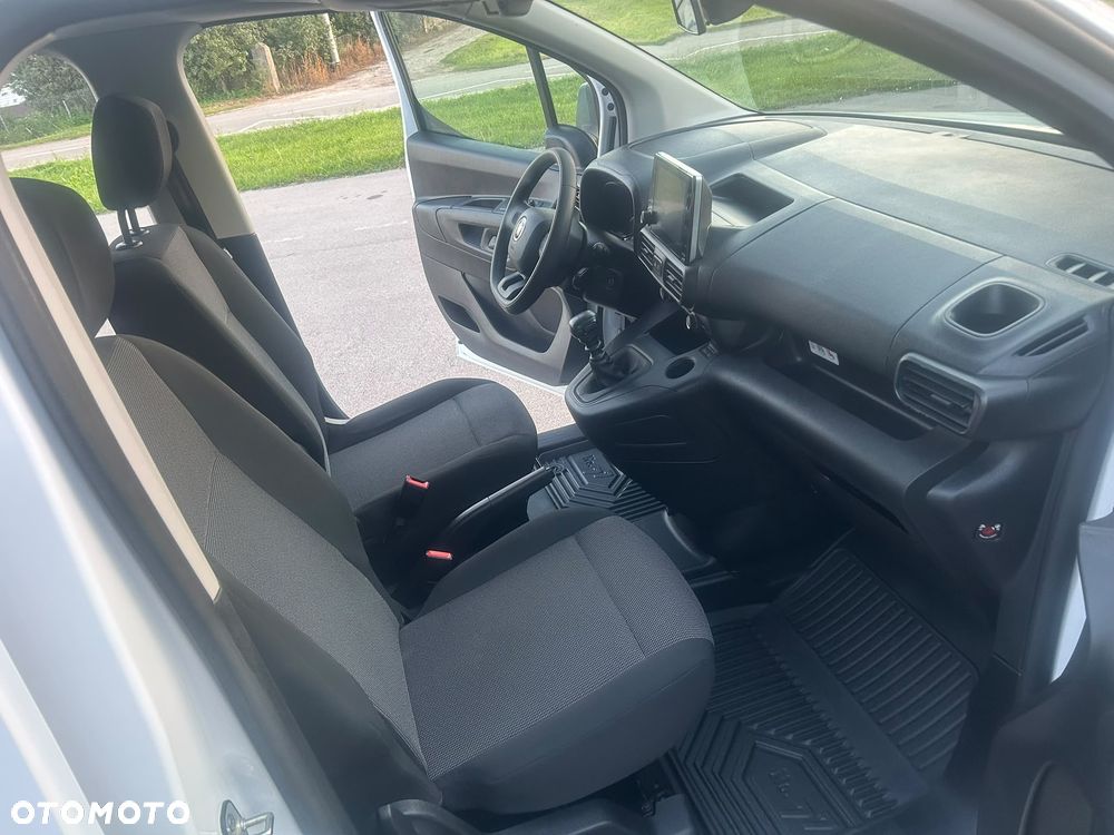 Fiat Doblo - 10