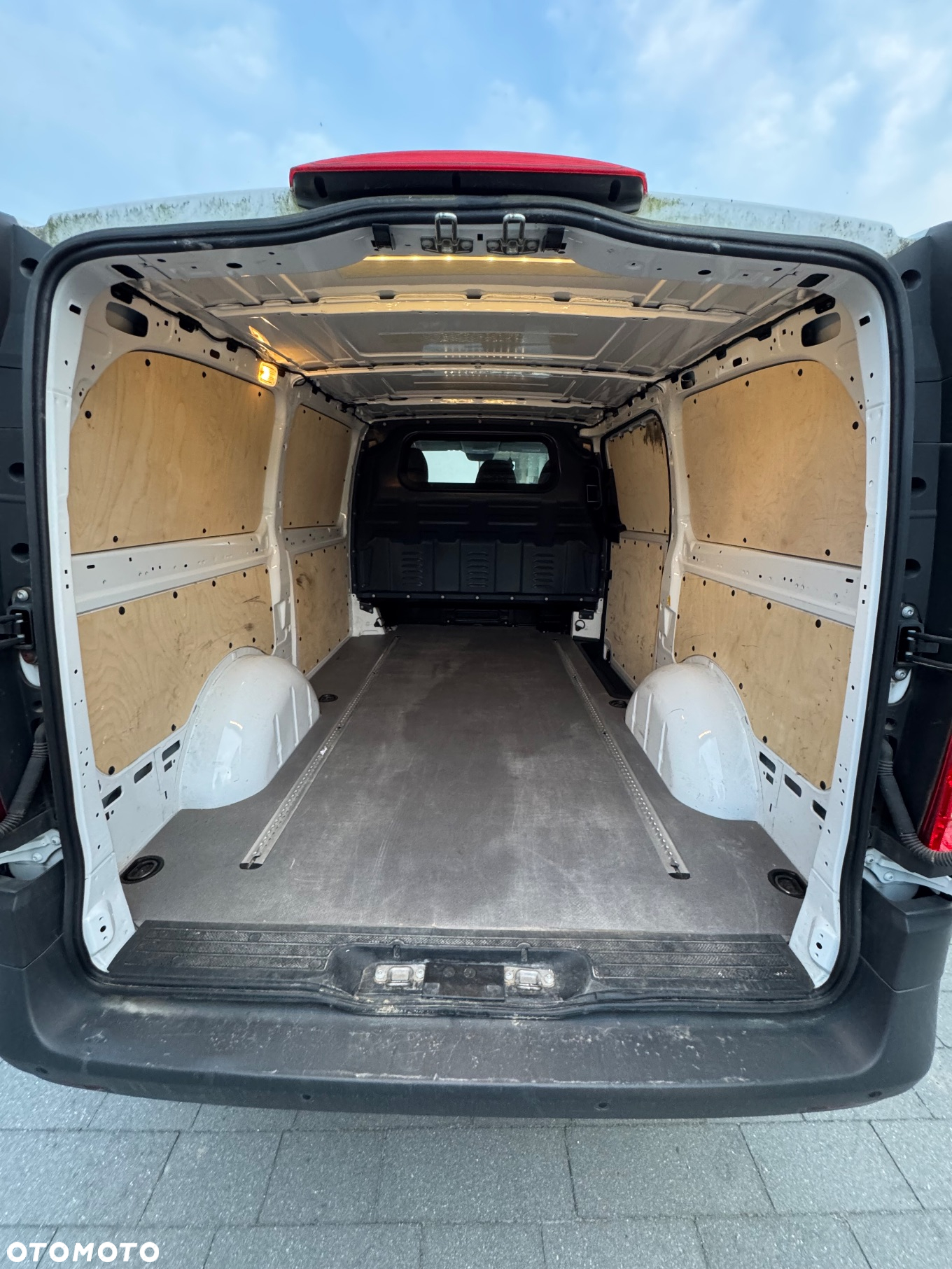 Mercedes-Benz Vito - 11