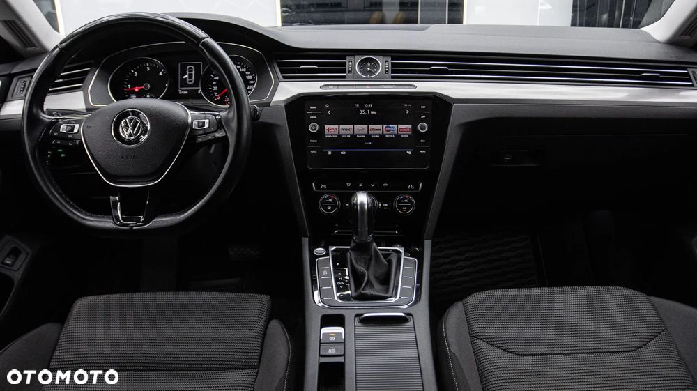 Volkswagen Arteon 2.0 TDI SCR Essence DSG - 14