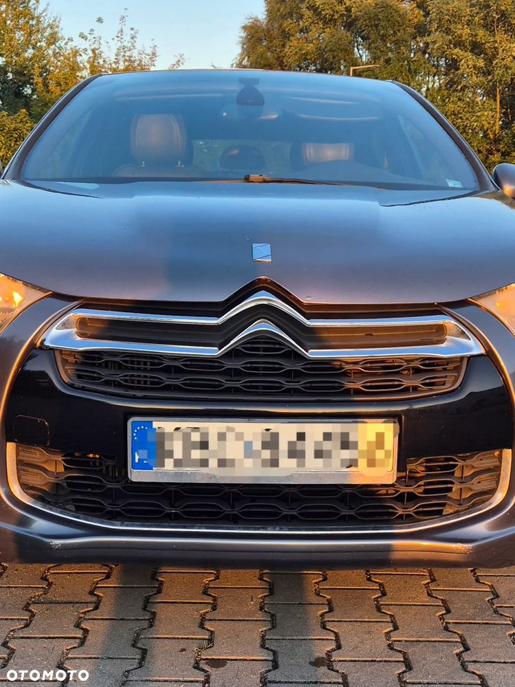Citroën DS4 1.6 e-HDi SoChic MCP - 16