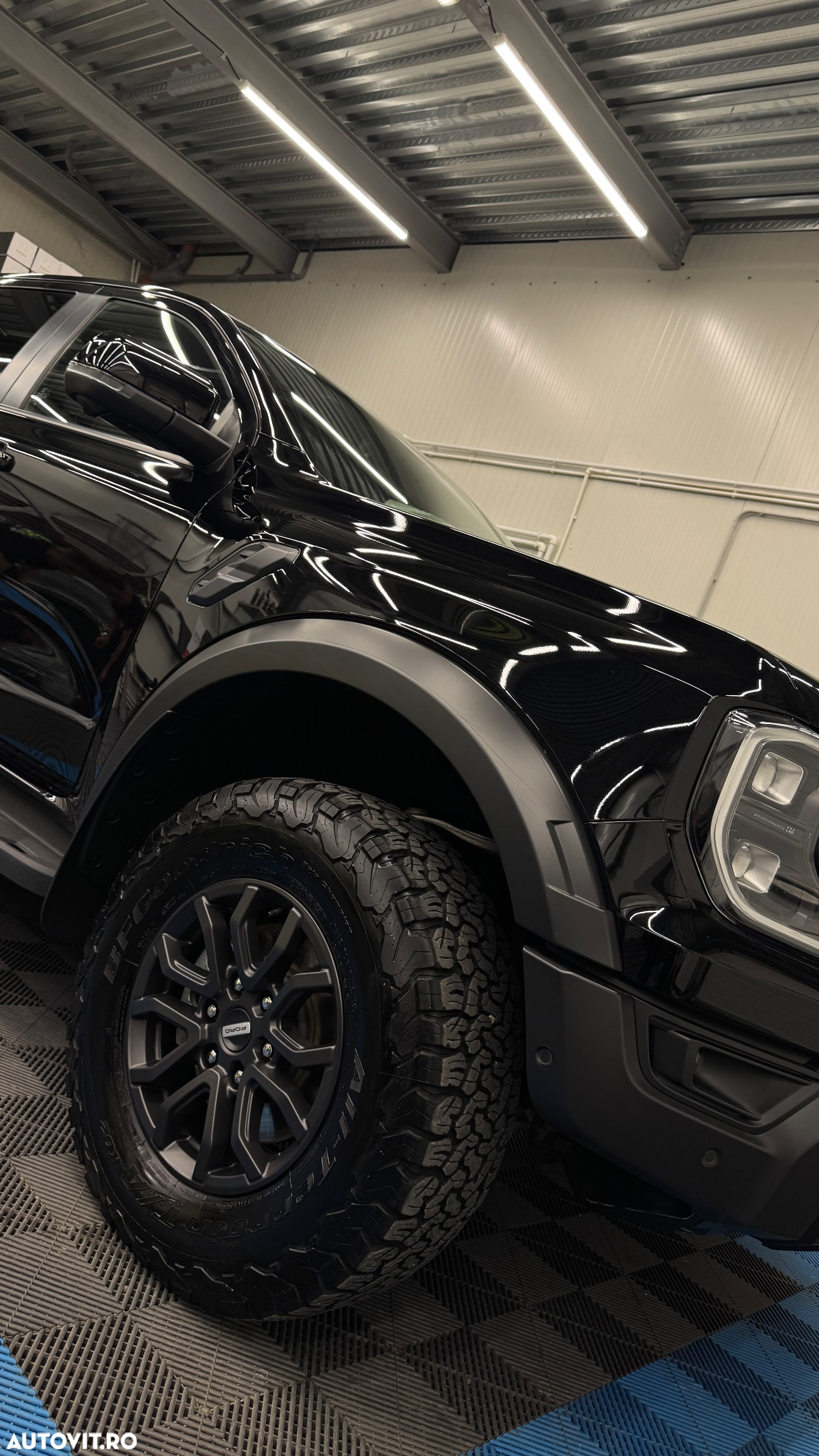 Ford Raptor - 4