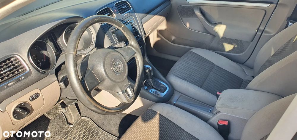 Volkswagen Golf 1.6 TDI BlueMot Trendline DSG - 27