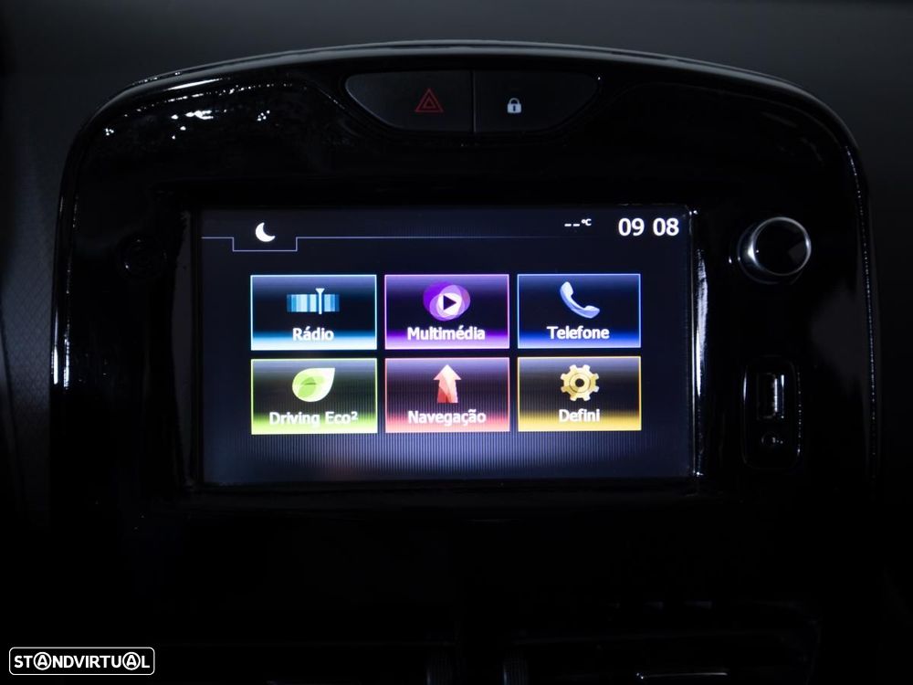 Renault Clio - 18