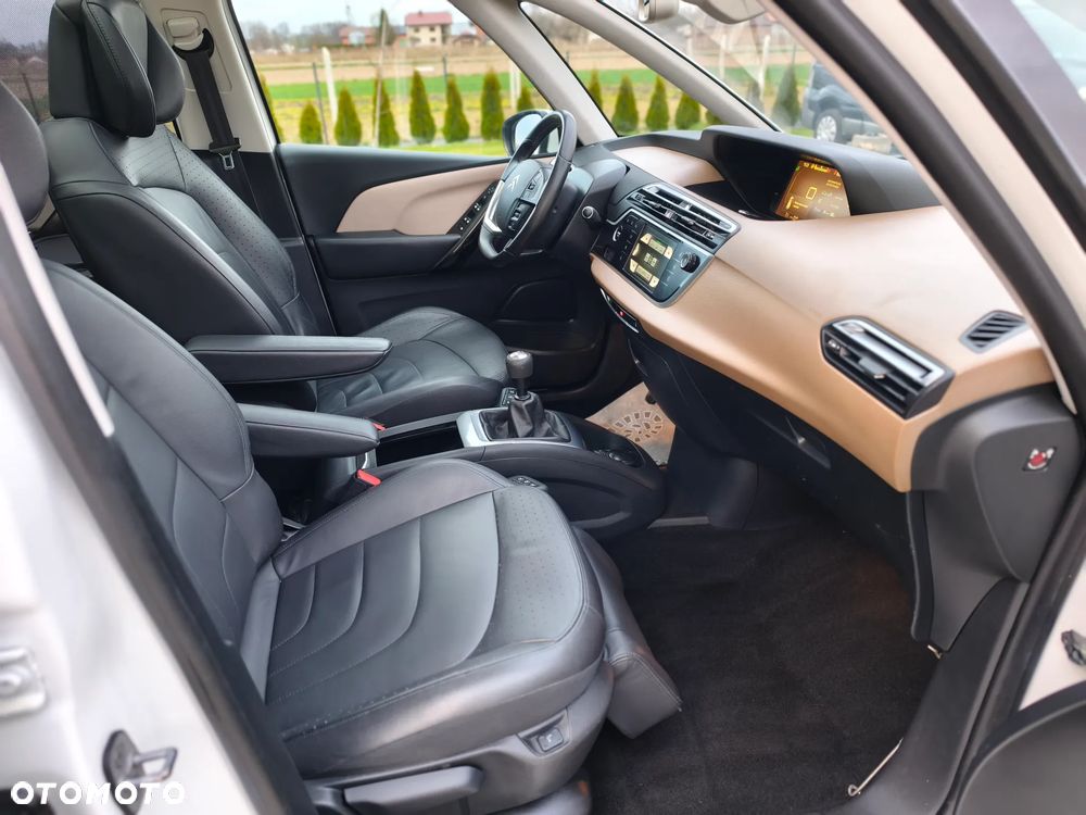 Citroën C4 Picasso - 28