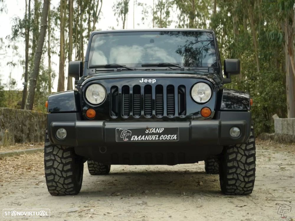 Jeep Wrangler Unlimited 2.8 CRD DPF Auto Sahara - 6