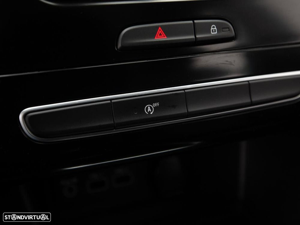 Renault Mégane 1.5 Blue dCi Limited - 17