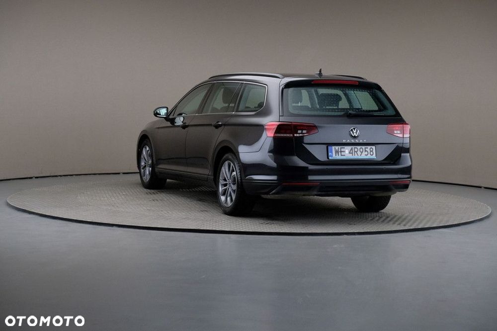Volkswagen Passat Variant 2.0 TSI Business DSG - 2