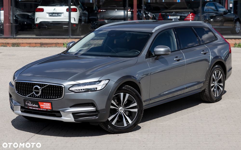Volvo V90 Cross Country D4 AWD Geartronic Pro - 2