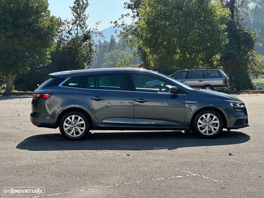 Renault Mégane Sport Tourer 1.3 TCe Limited - 25