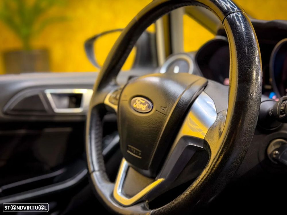 Ford Fiesta 1.5 TDCi Trend - 18