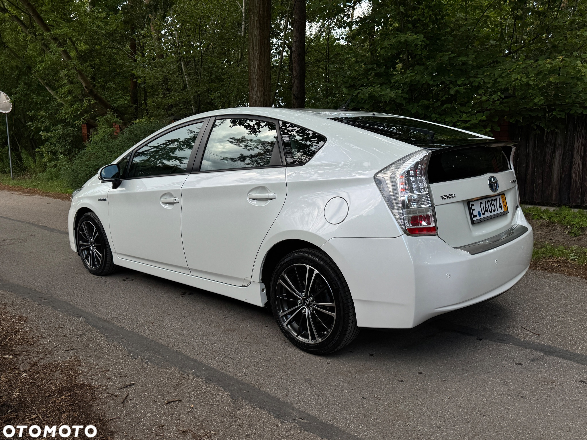 Toyota Prius - 15
