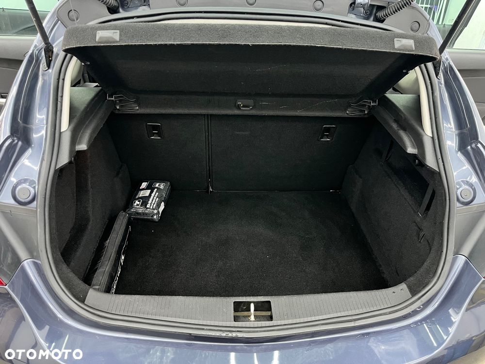 Opel Astra - 37