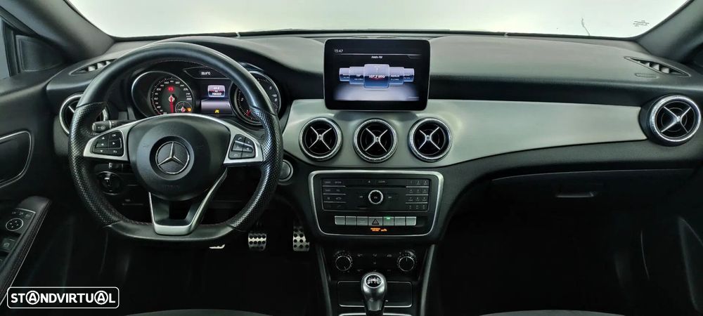 Mercedes-Benz CLA 180 d Shooting Brake AMG Line - 26