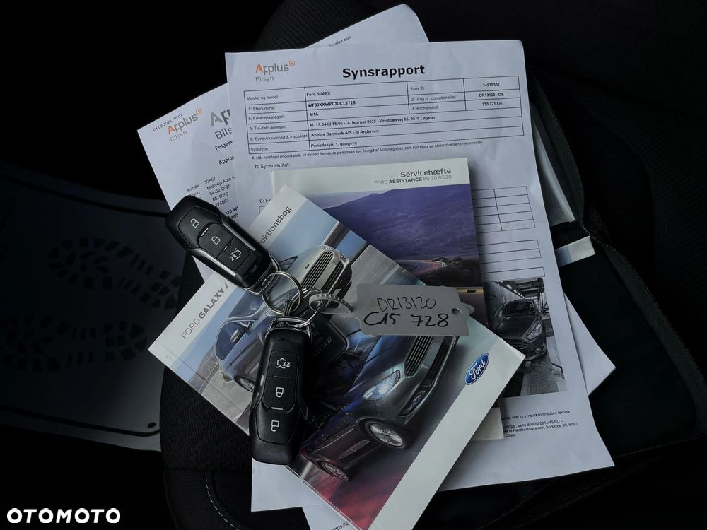 Ford S-Max 2.0 EcoBoost Titanium - 37