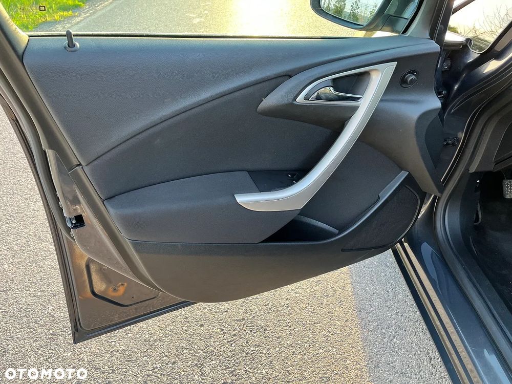 Opel Astra 1.4 Turbo Active - 19