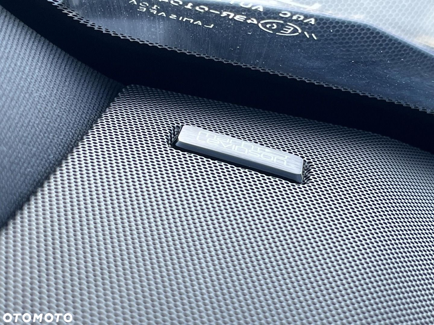 Lexus UX - 22