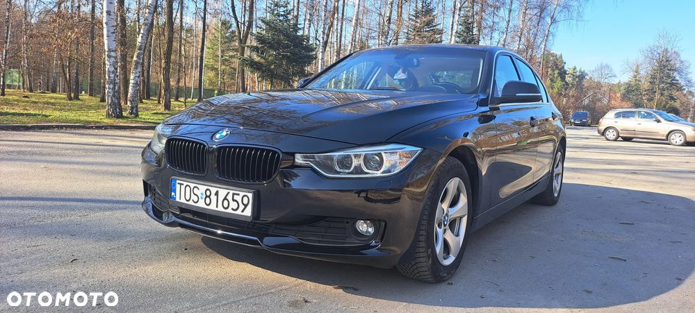 BMW Seria 3 320d xDrive - 1
