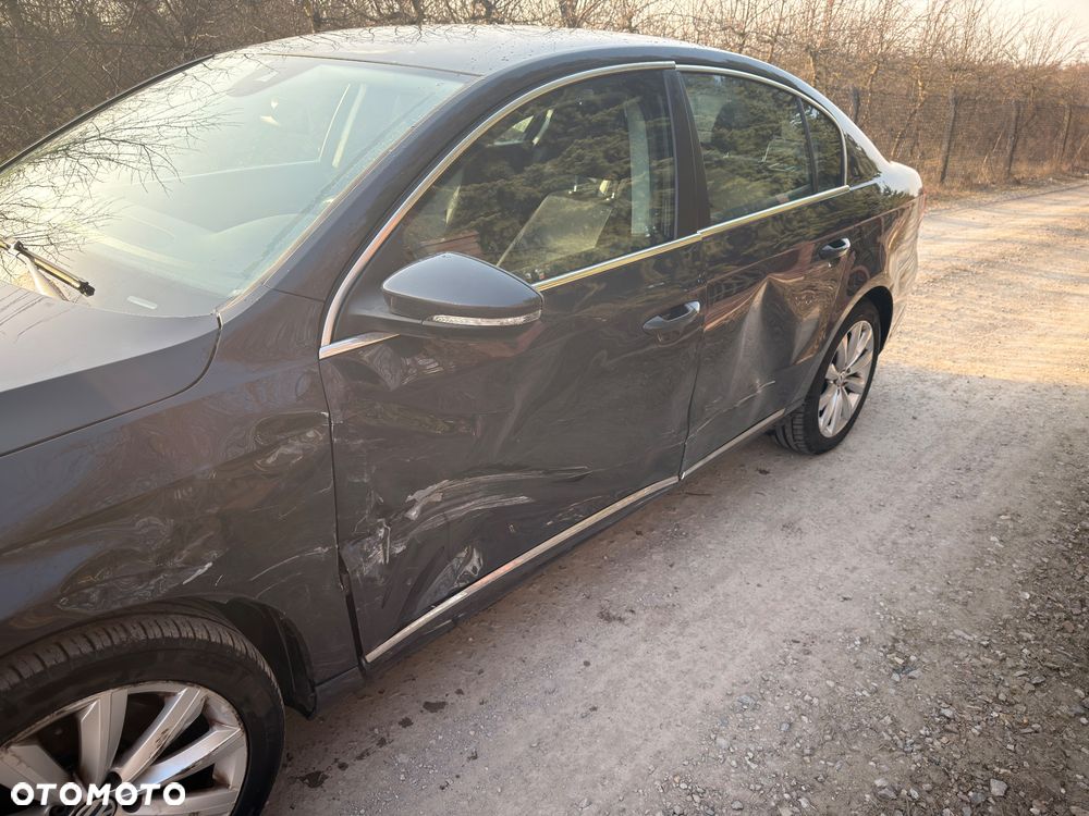 Volkswagen Passat 1.6 TDI BlueMotion - 3