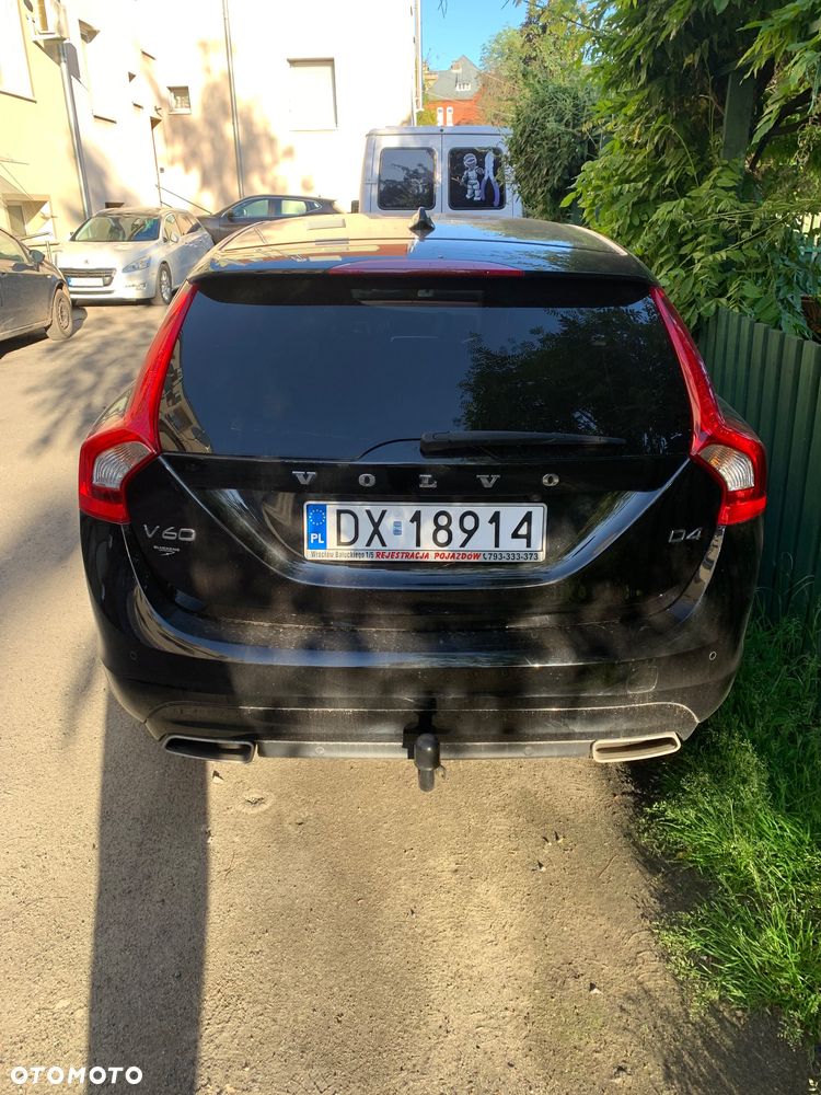 Volvo V60 D4 Drive-E R-Design Momentum - 6