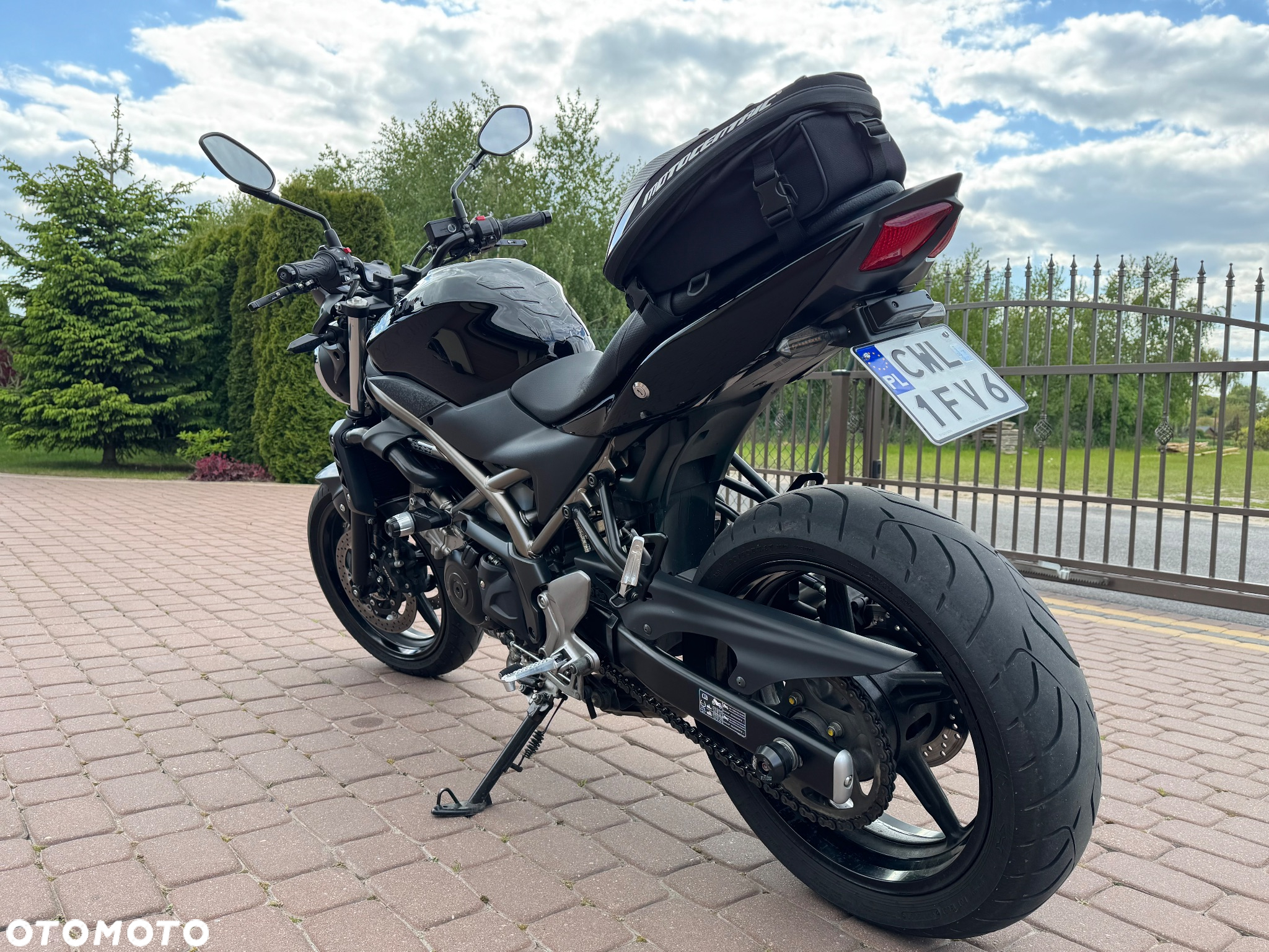 Suzuki SV - 4