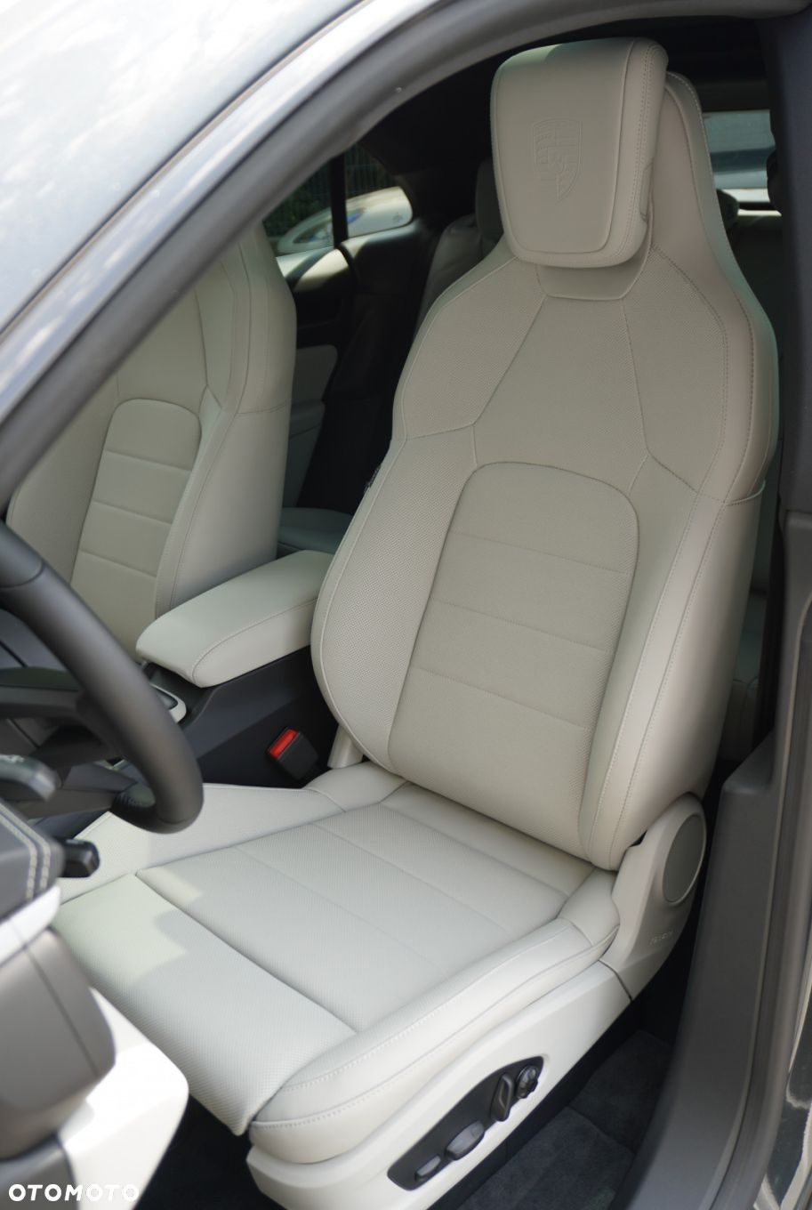 Porsche Macan - 13