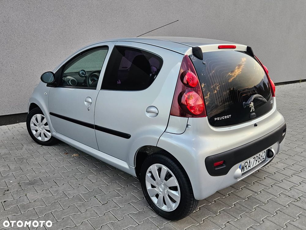 Peugeot 107 1.0 Happy - 19