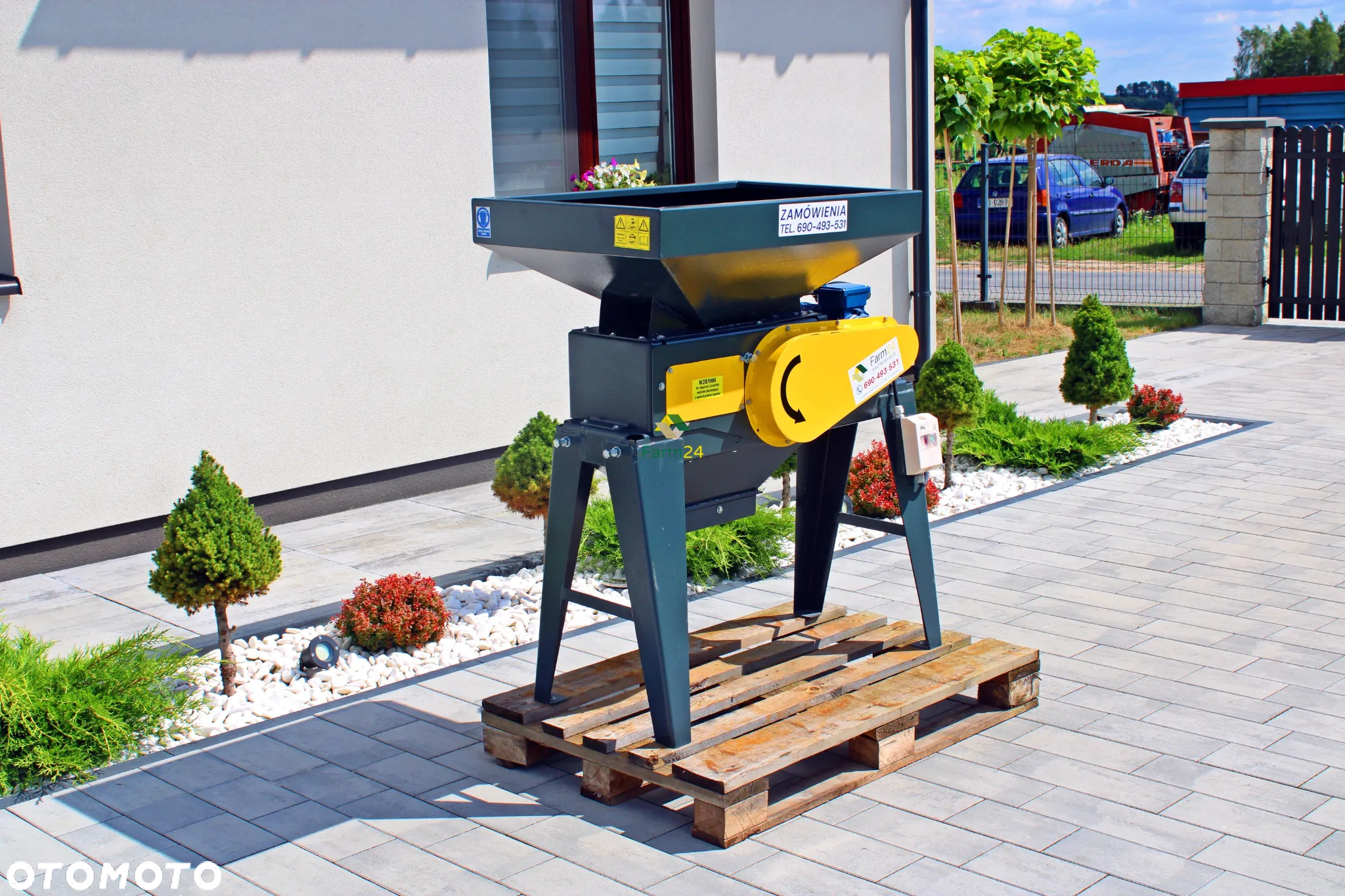 Gniotownik do zboża ziarna Gniotownik 3kW KA-ROL Zgniatacz ziarna Młynek - 3