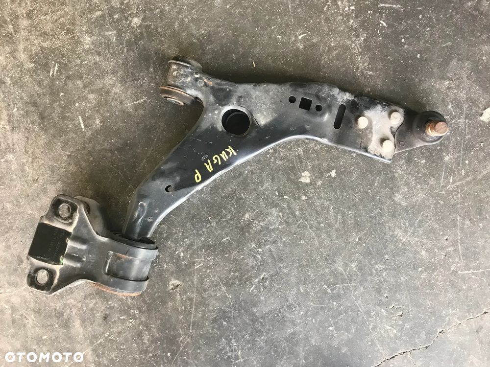 Wahacz prawy Ford Kuga MK2 - 1