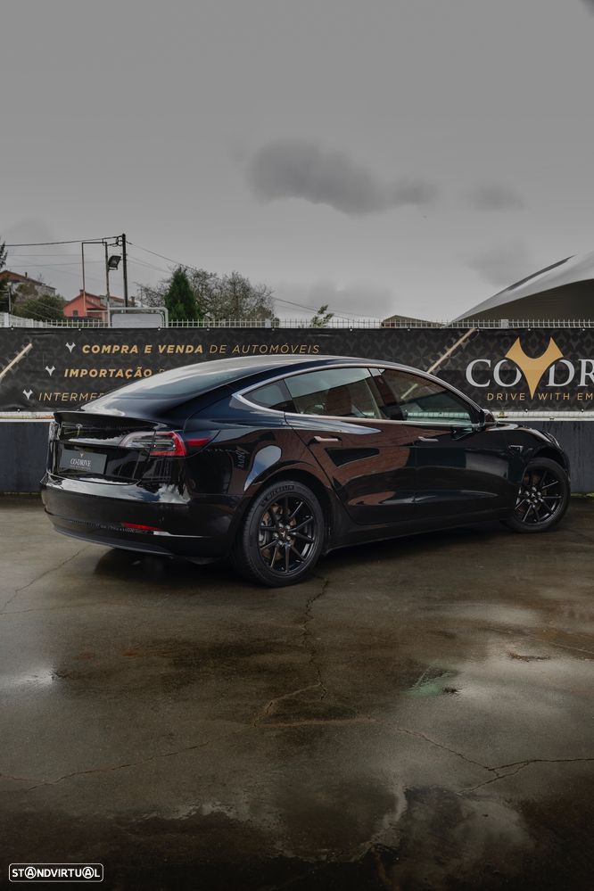 Tesla Model 3 Standard Range Plus RWD - 4