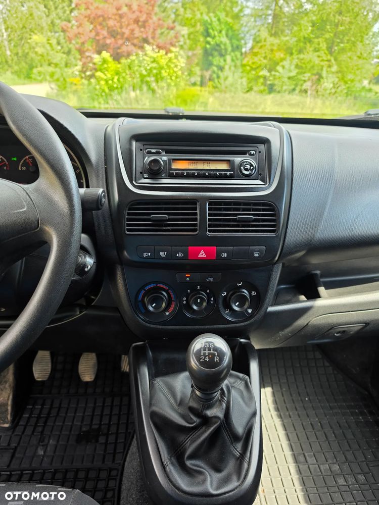 Opel Combo 1.4 Enjoy - 20