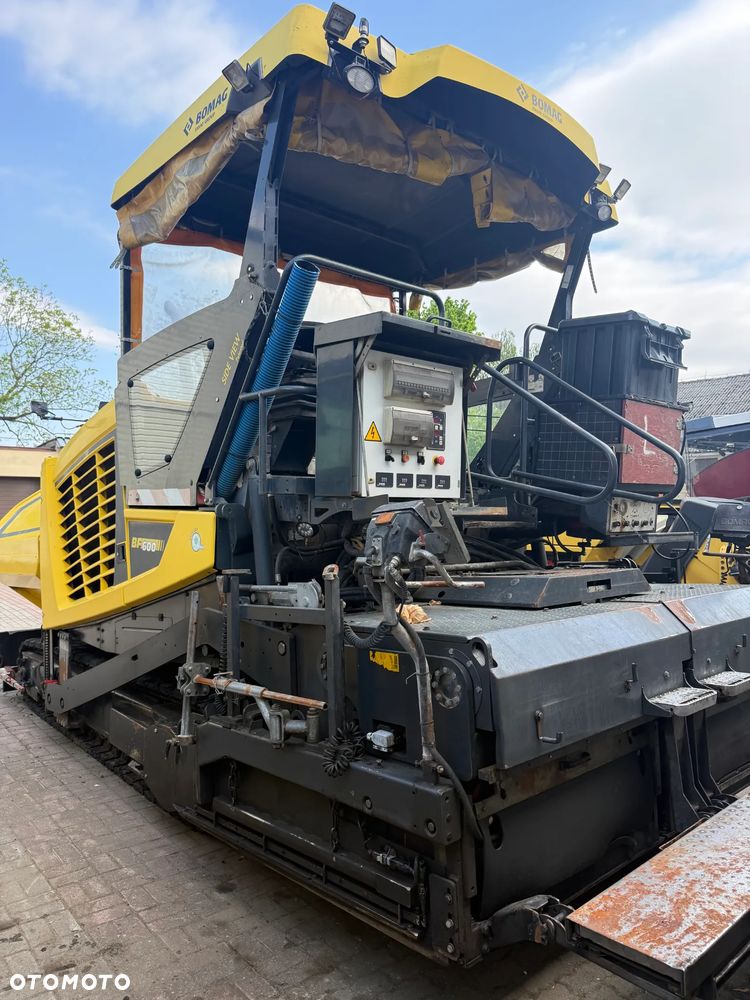 Bomag BF 600 C - 4